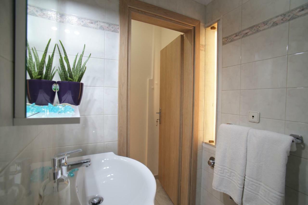 סלוניקי Stylish Modern Apartment, Nilie Hospitality Mgmt מראה חיצוני תמונה
